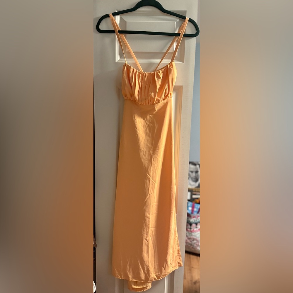 Abercrombie & Fitch Peach Midi Dress - Picture 3 of 7